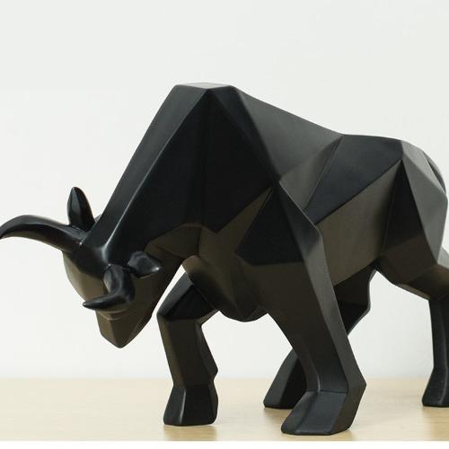 ’Modern Black Resin Bull Sculpture – Geometric Design for Unique Home and Office Decor’ - Black / 35x19x12cm