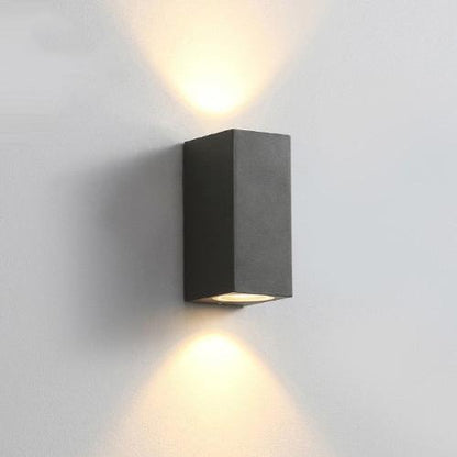 LED Wall Lamp P44 - Modern Design and Energy Efficiency Black Color - Warm White / 12W - lamp light