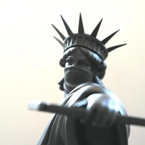 Inspired Statue of Liberty Sculpture | Modern Art Resin Decor - Art & design